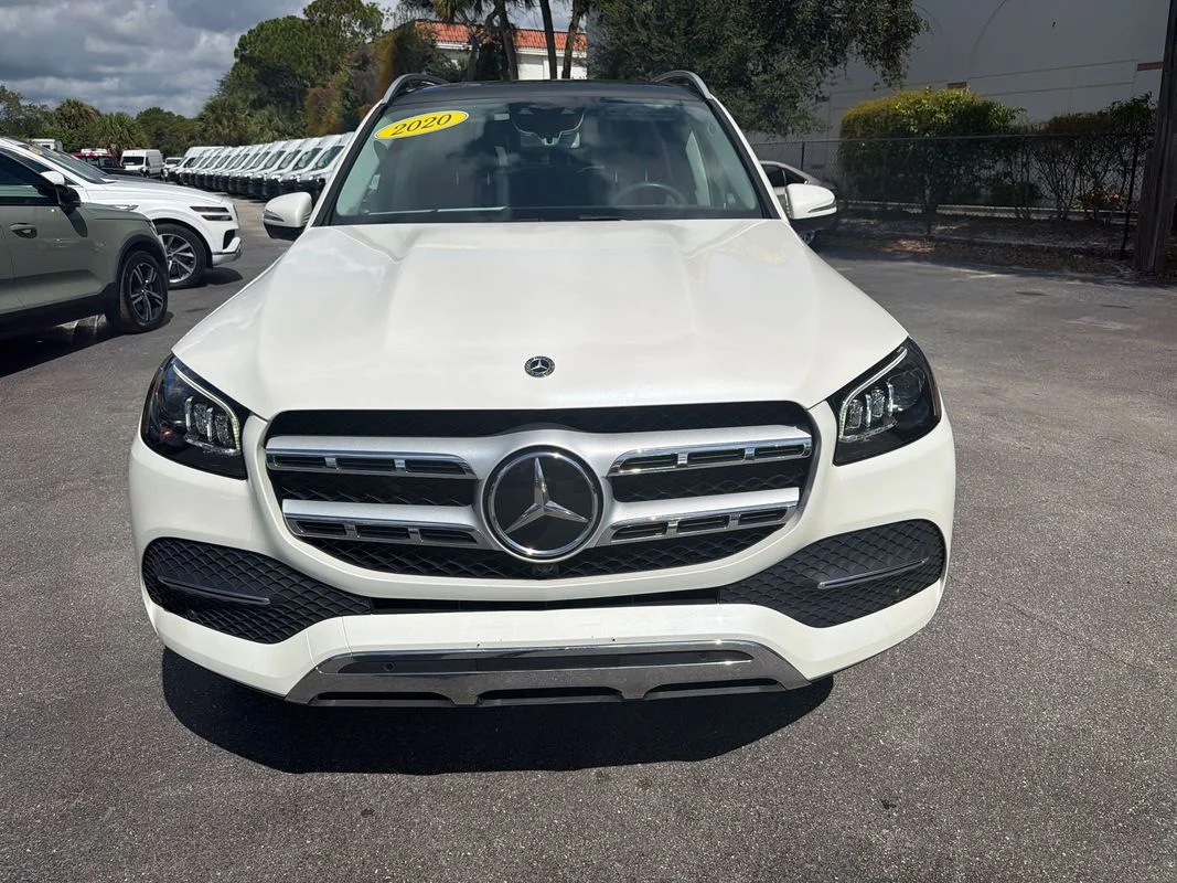 Used 2020 White Mercedes-Benz 4MATIC® image 8