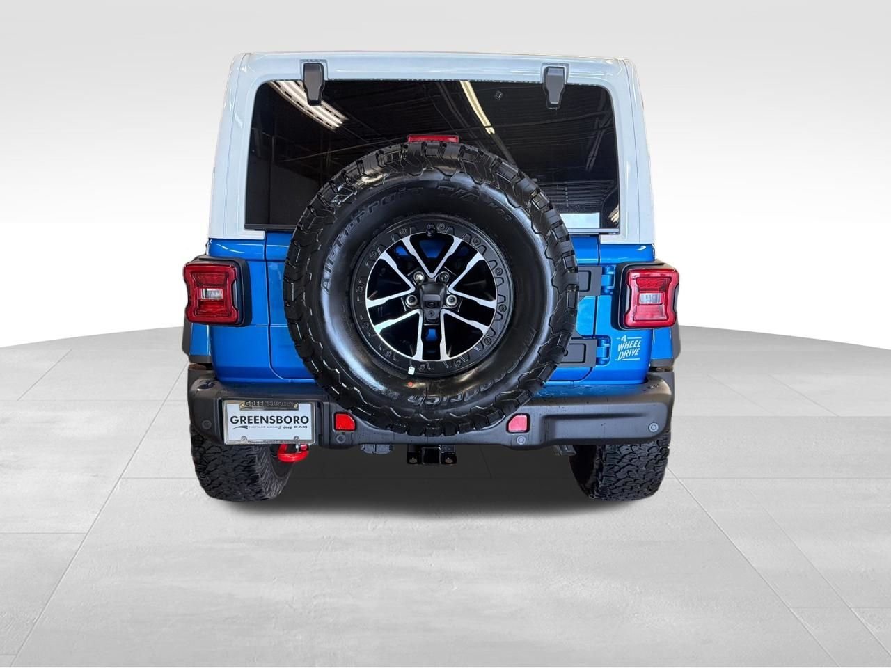 New 2026 Hydro Blue Pearl-Coat Exterior Paint Jeep Rubicon X image 4