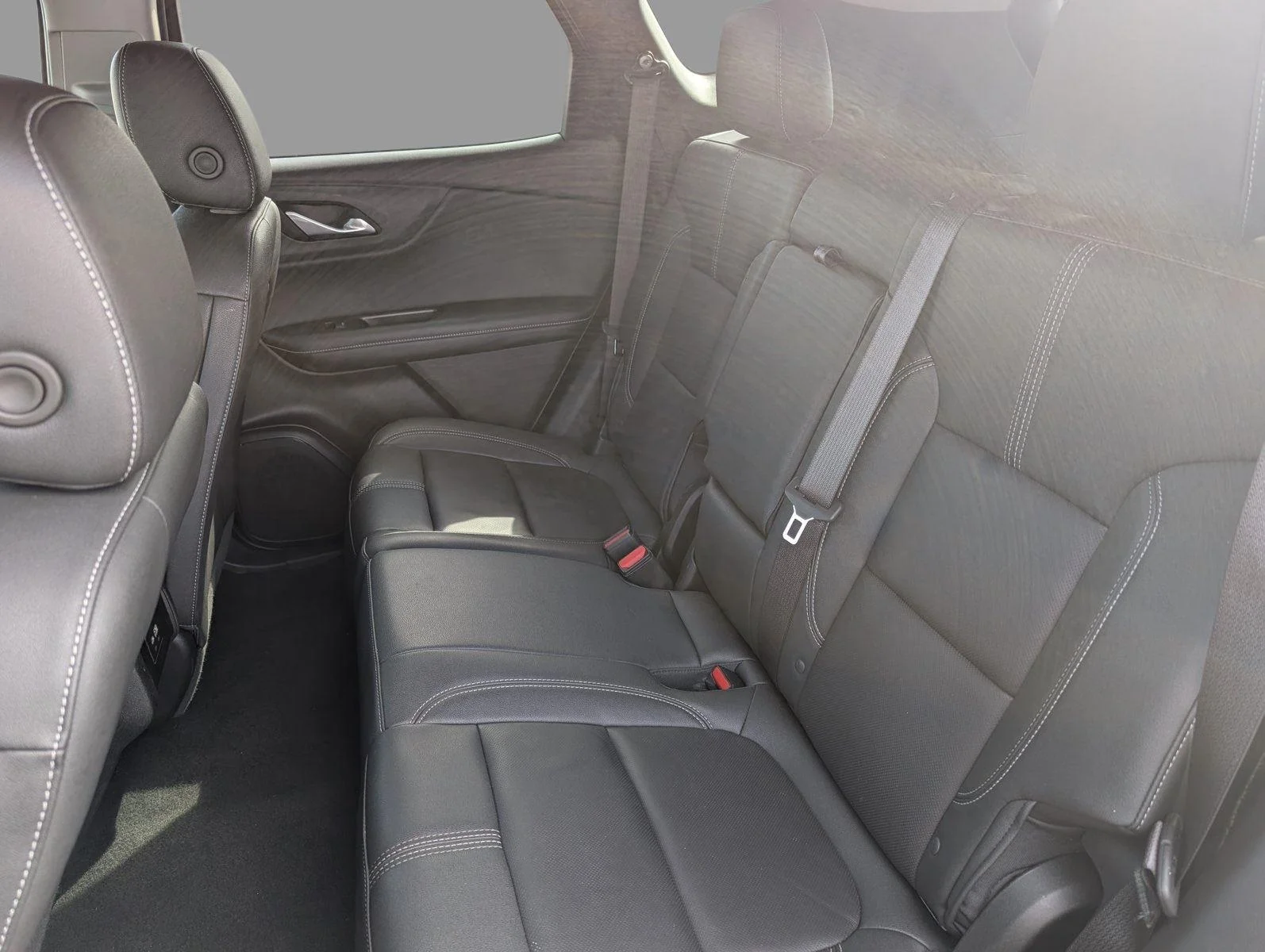 Used 2024 Sterling Gray Metallic Chevrolet 3LT image 28