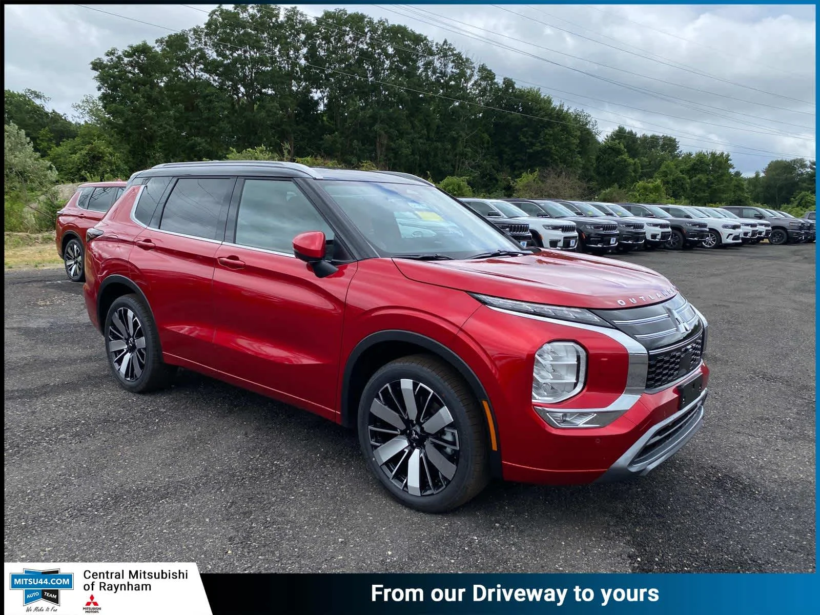2025 Mitsubishi Outlander SEL