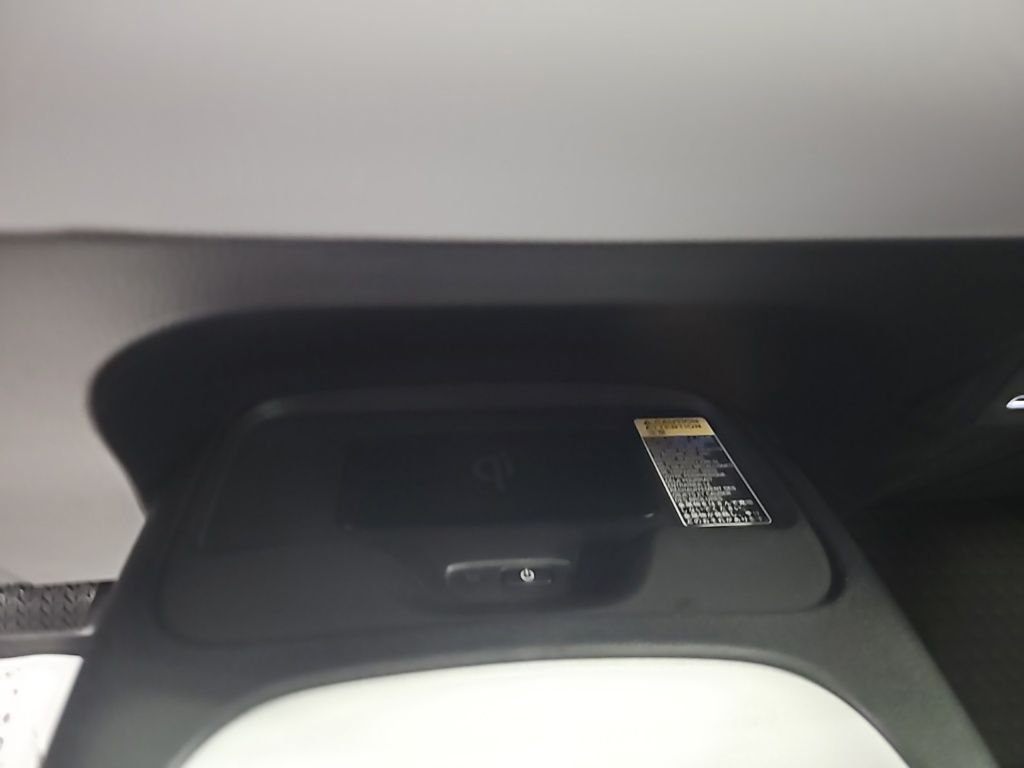 2026 Toyota Corolla SE - Photo 21