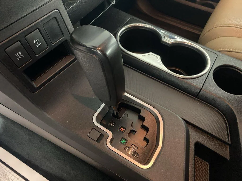 Used 2018 Midnight Black Metallic Toyota Limited image 19
