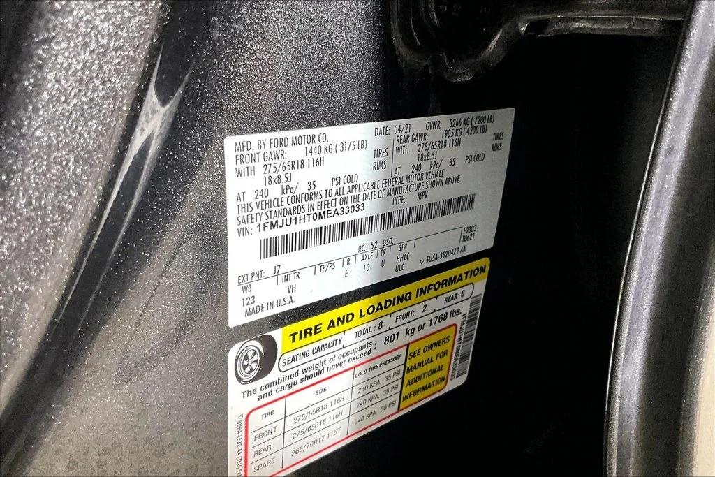 Certified Used 2021 Magnetic Ford XLT image 27