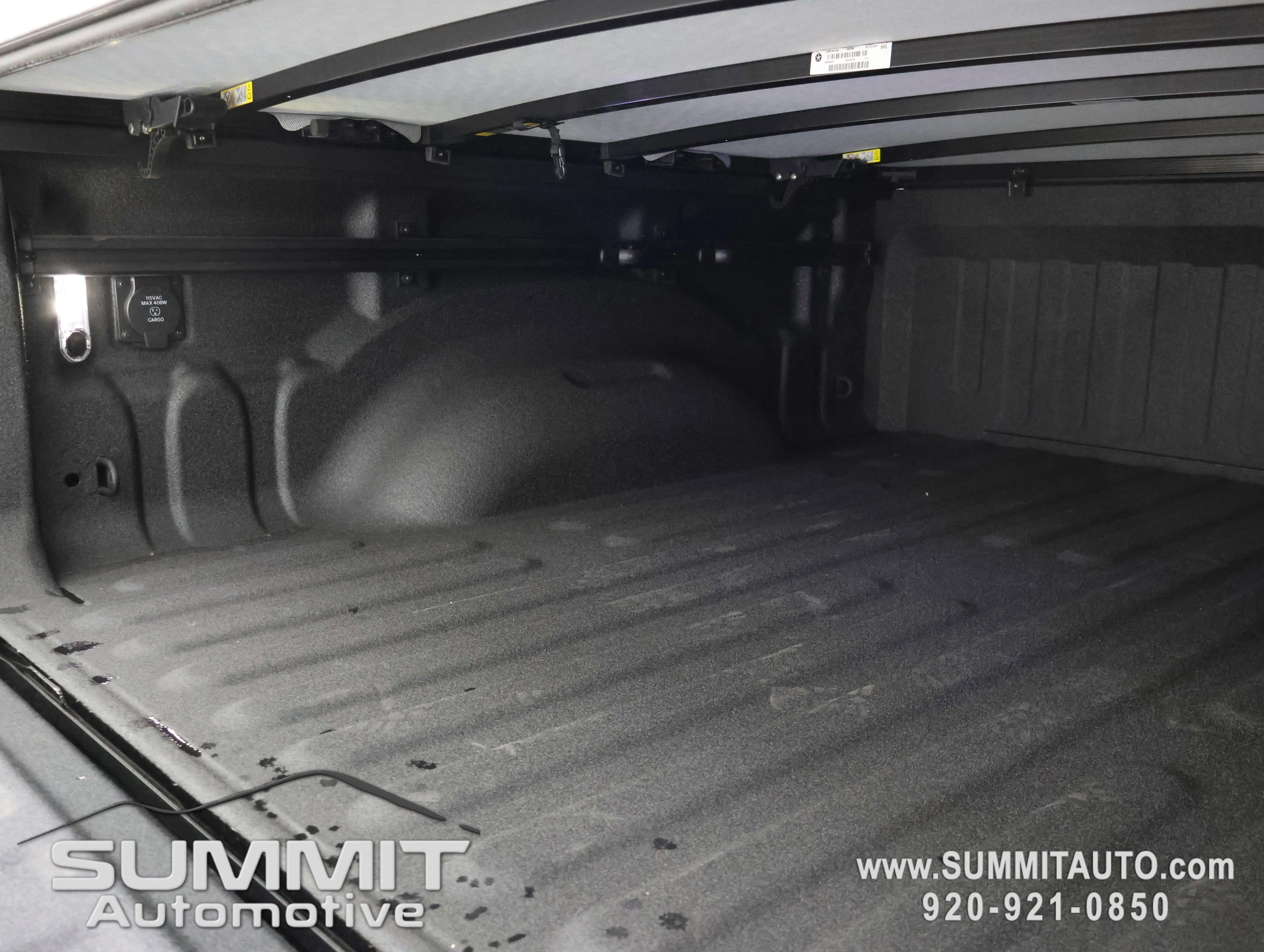 New 2026 Diamond Black Crystal Pearl-Coat Exterior Paint RAM Limited image 35