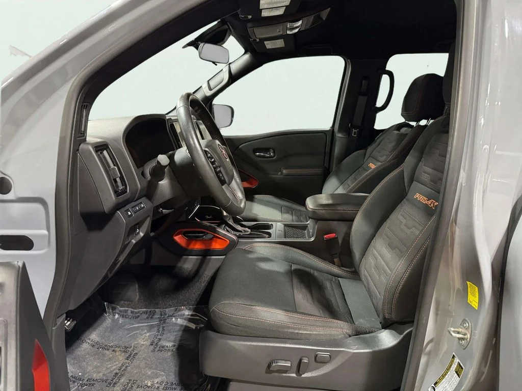 Certified Used 2025 Boulder Gray Pearl Nissan PRO-4X image 26