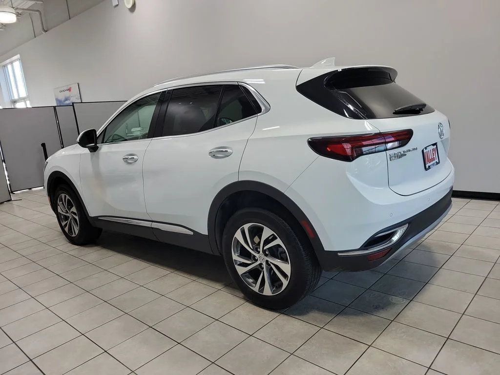 Used 2022 White Buick Essence image 10