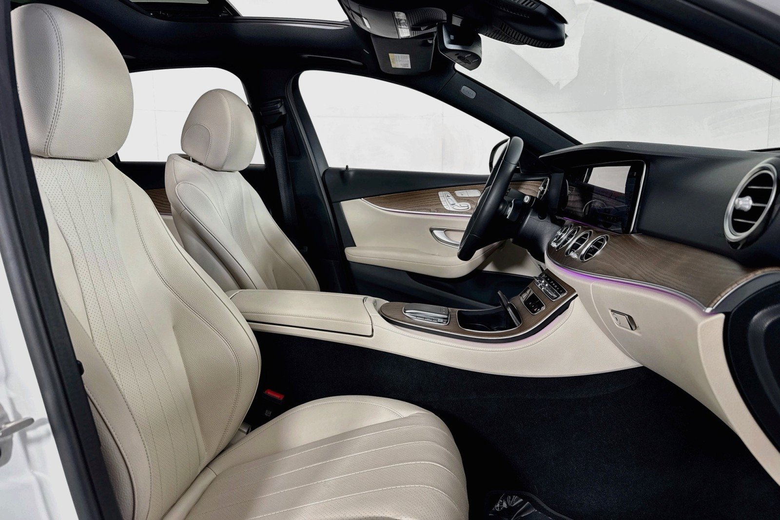 Certified Used 2023 Polar White Mercedes-Benz E 450 image 8