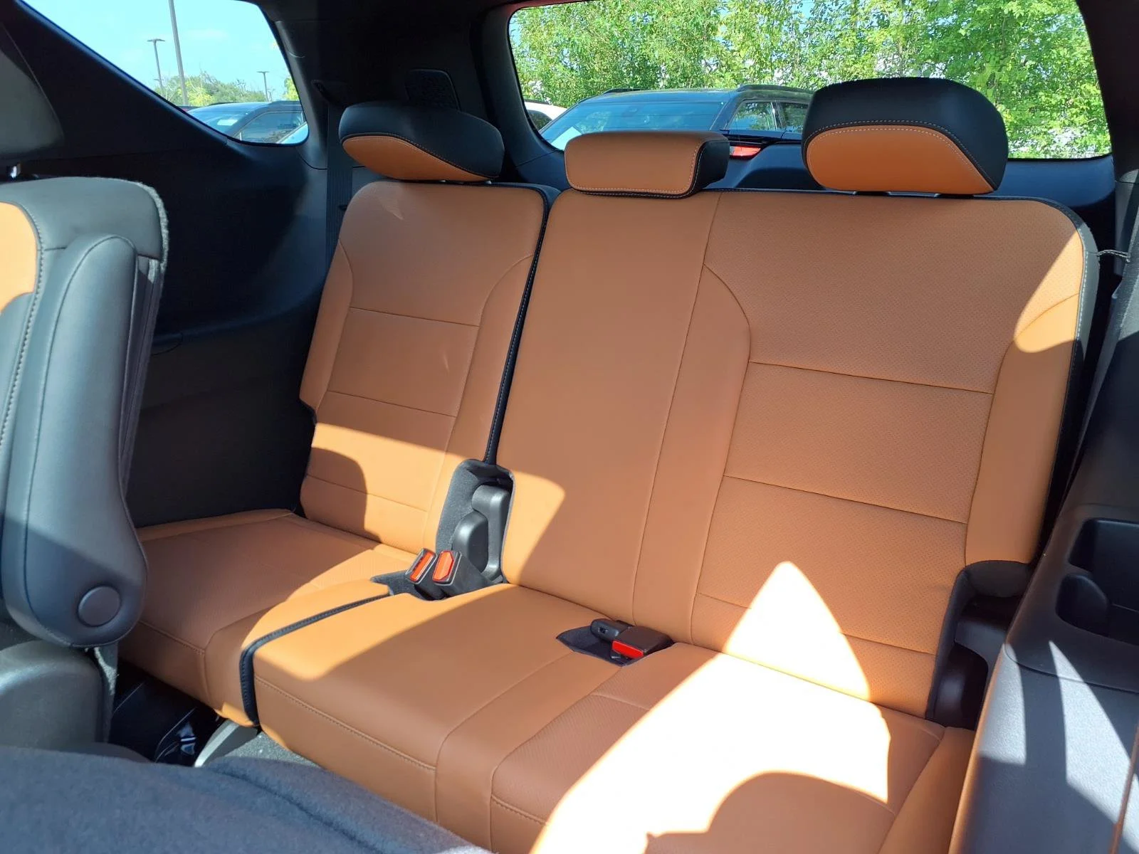 2027 Chevrolet Traverse Z71 - Photo 14