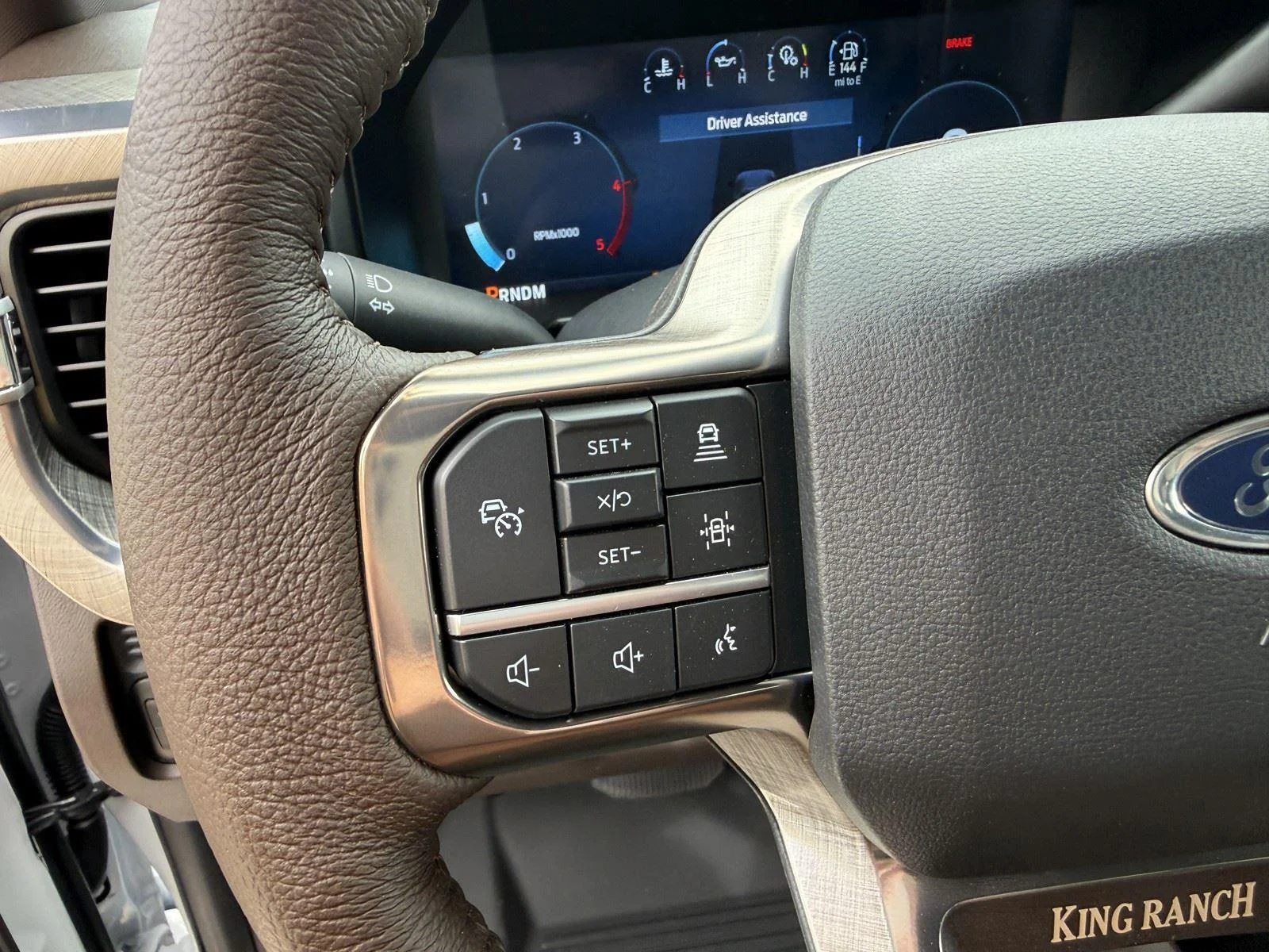 New 2026 Oxford White Ford King Ranch image 21