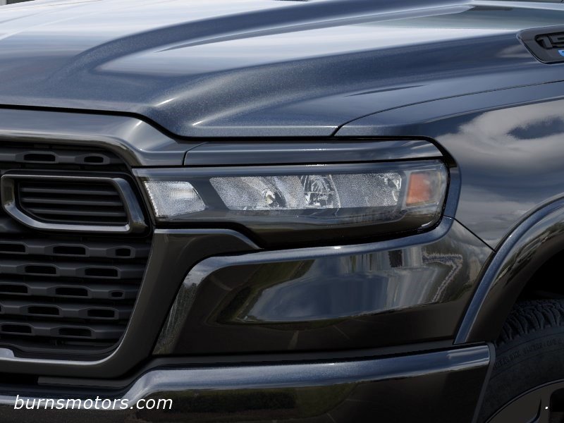 New 2026 Diamond Black Crystal Pearl-Coat Exterior Paint RAM Lone Star Night Edition image 10