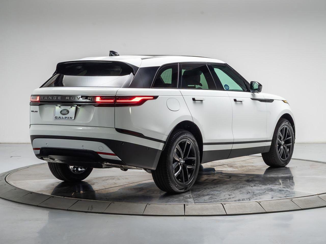 New 2026 Fuji White Land Rover S image 5