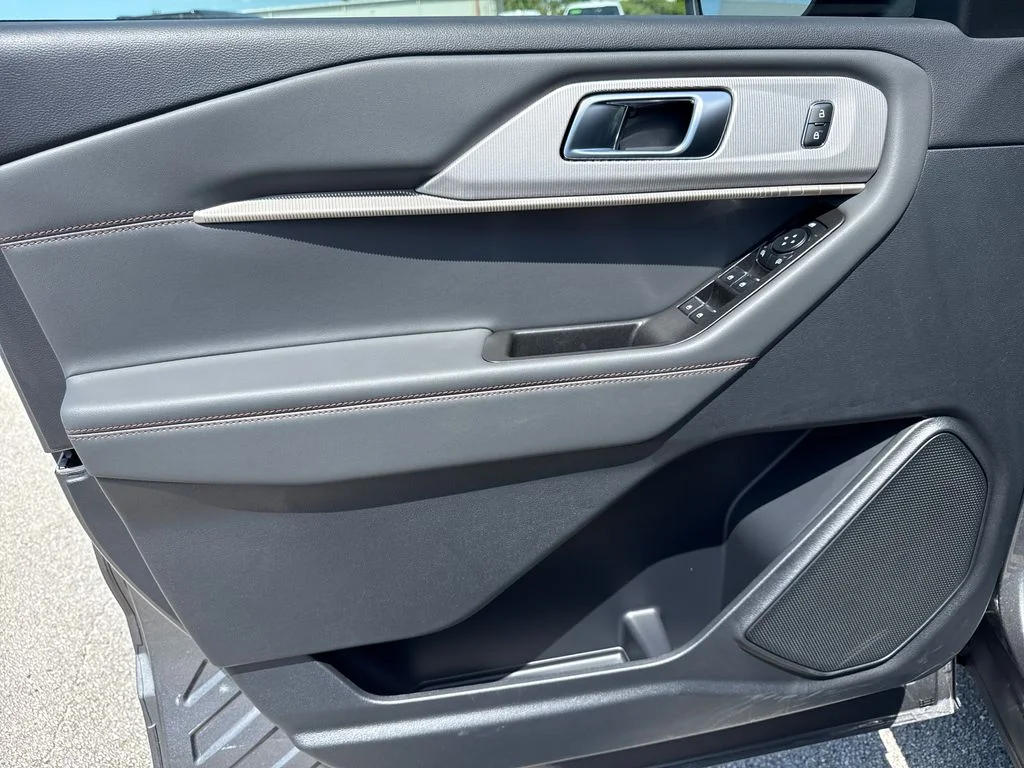 New 2026 Gray Ford Active image 18