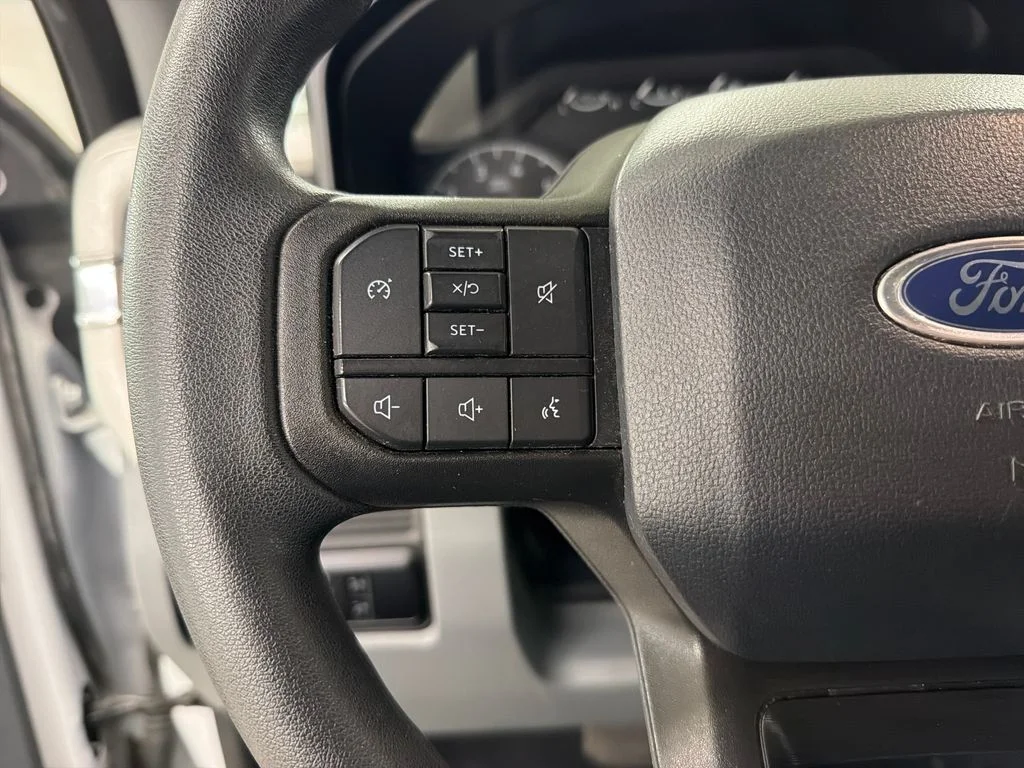 Used 2025 White Ford XLT image 19