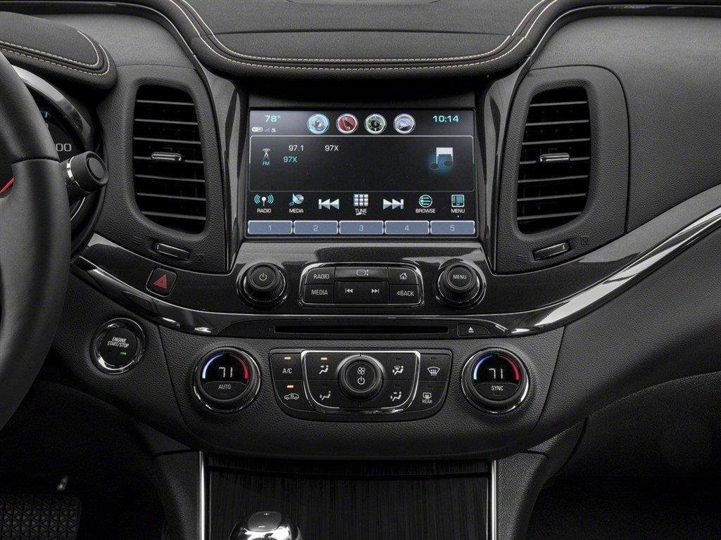 Used 2018 Blue Velvet Metallic Chevrolet Premier image 5