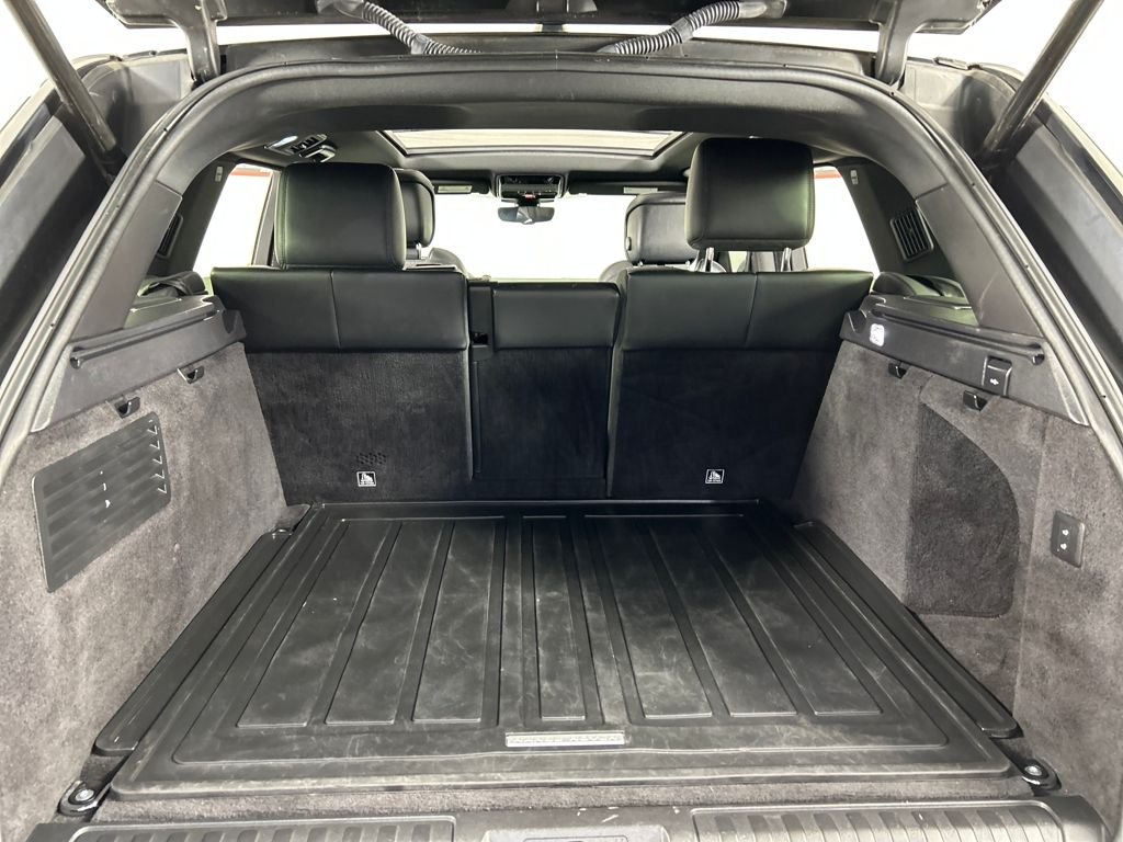 Used 2019 Black Land Rover Supercharged image 20
