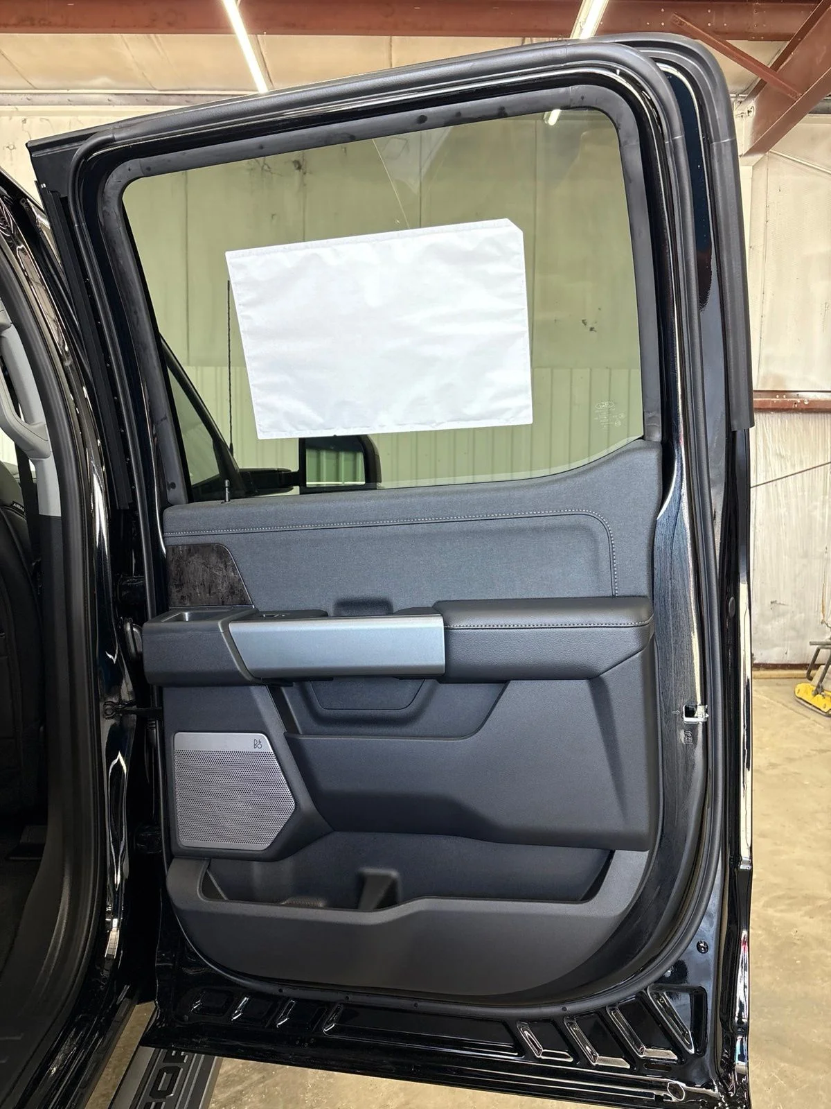 New 2026 Agate Black Metallic Ford F-350® Lariat® image 17