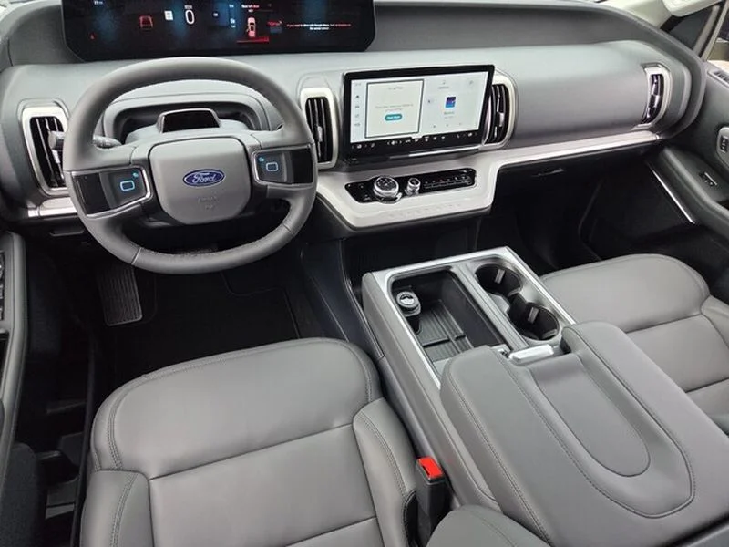 New 2026 Agate Black Metallic Ford Active image 10