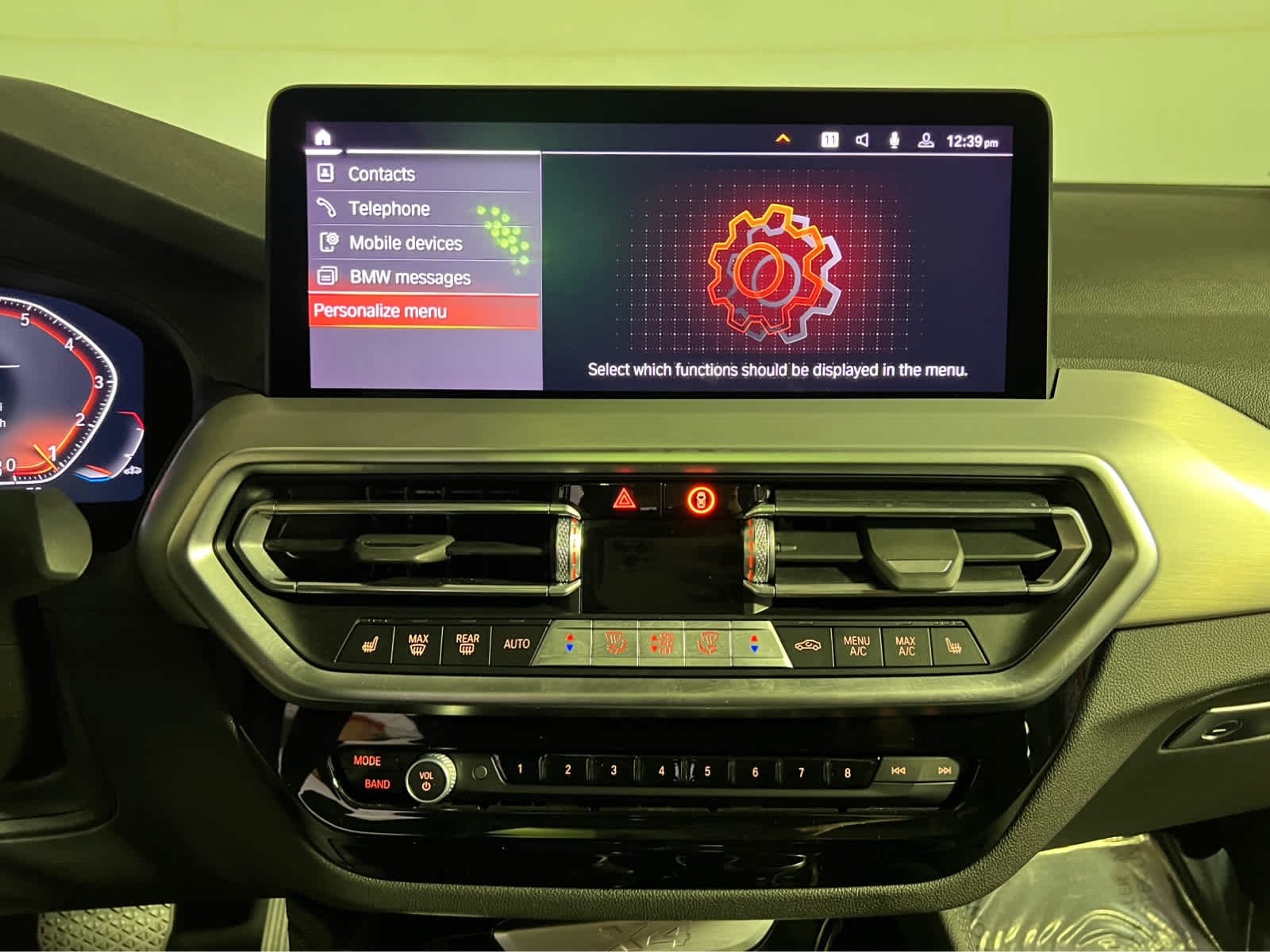 Used 2025 Black Sapphire Metallic BMW xDrive30i image 12