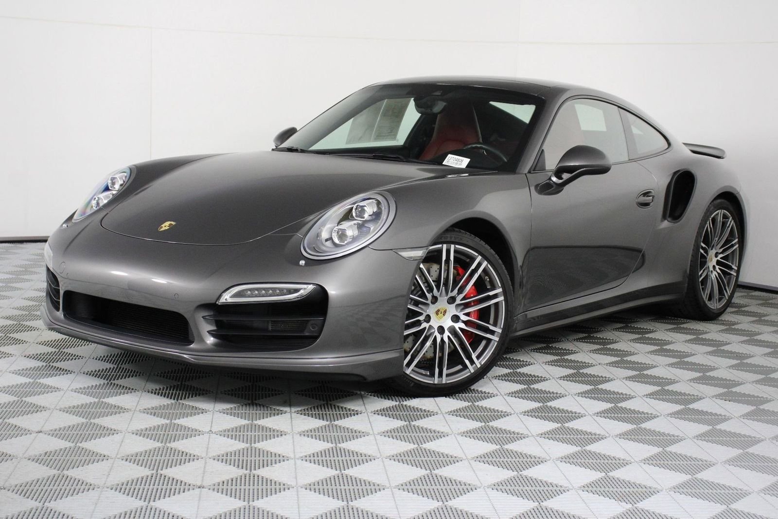 2015 Porsche 911 Turbo Coupe's photo