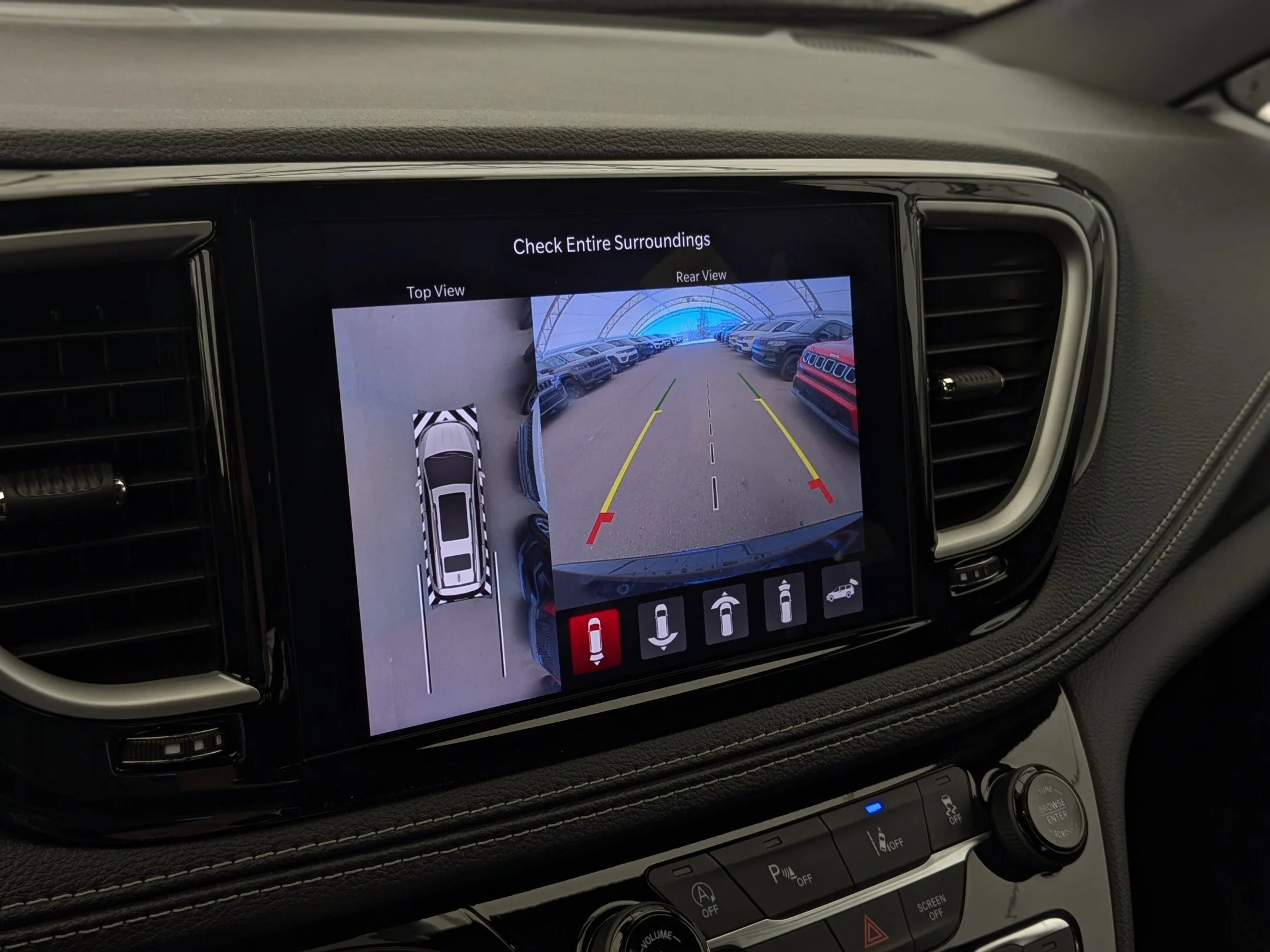 New 2026 Black Chrysler Select - - AWD - Pano Sunroof - S Appearance - 360 Camera - Remote Start & More! image 23