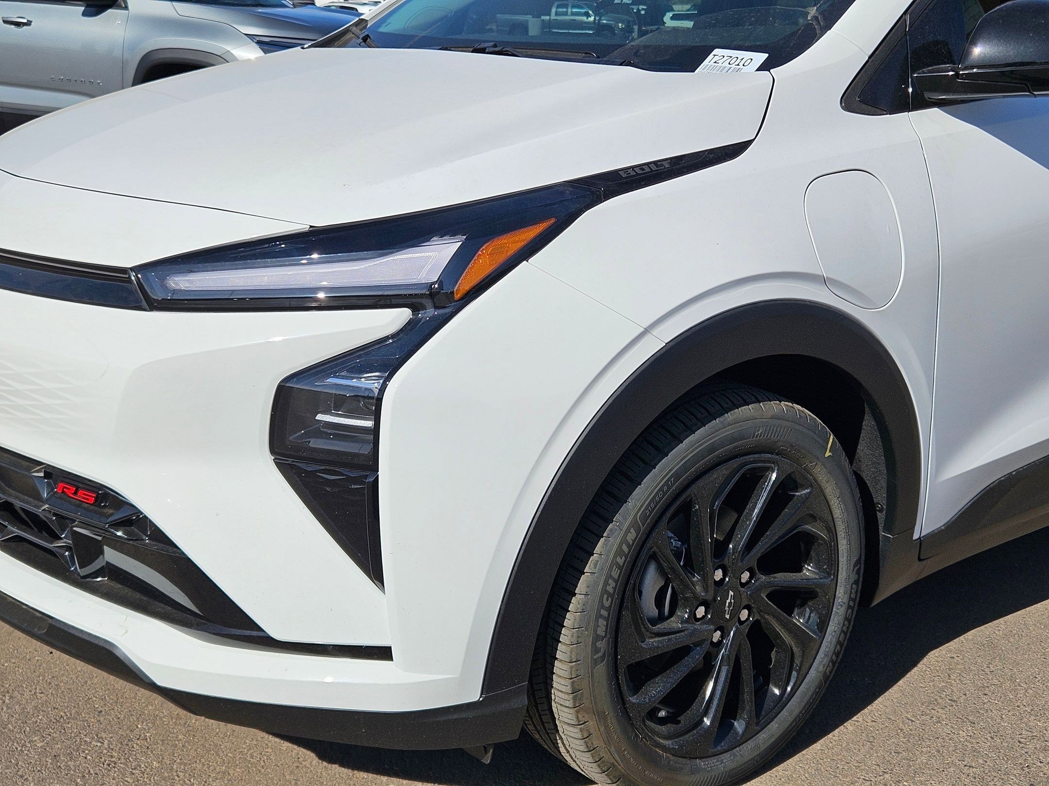 New 2027 Summit White Chevrolet RS image 15