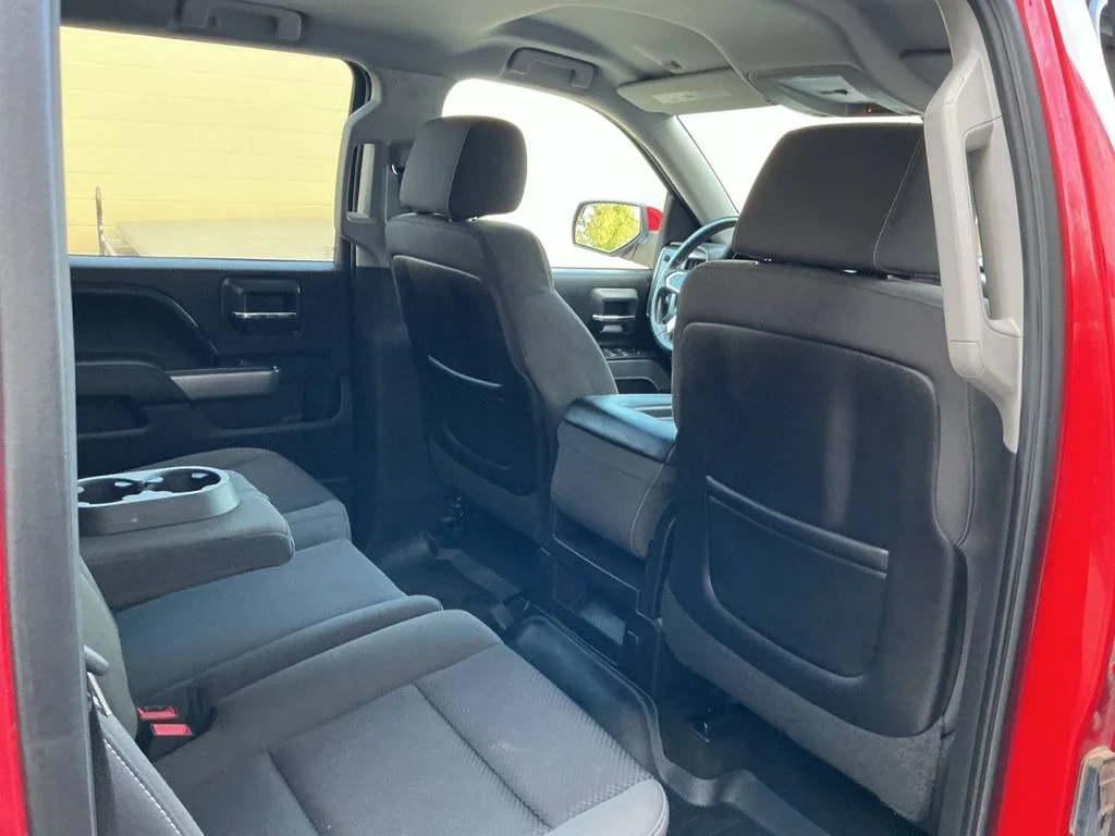 Used 2015 Red Chevrolet LT image 26