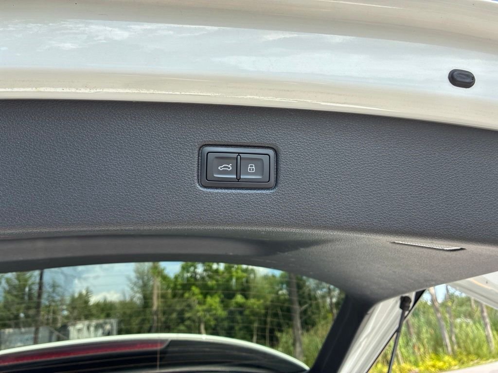 Used 2025 White Audi 55 Premium Plus image 55