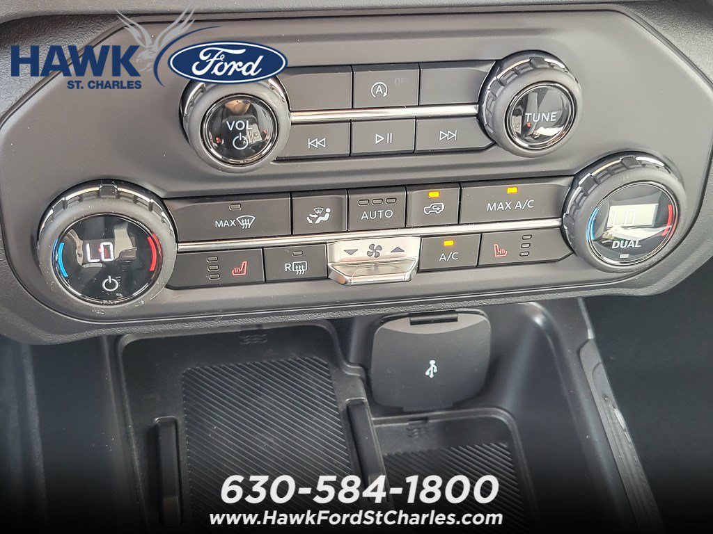 New 2026 Carbonized Gray Metallic Ford Big Bend® image 15