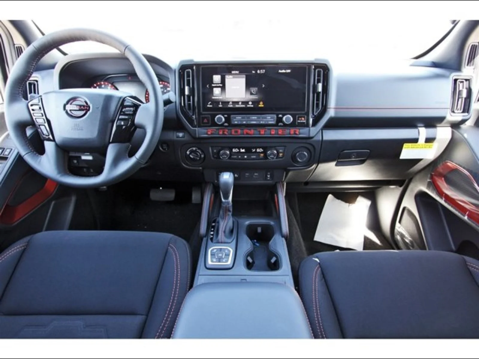 2026 Nissan Frontier Crew Cab PRO-4X® - 7