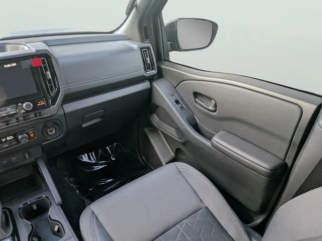 New 2026 Boulder Gray Pearl Nissan Crew Cab SV image 13