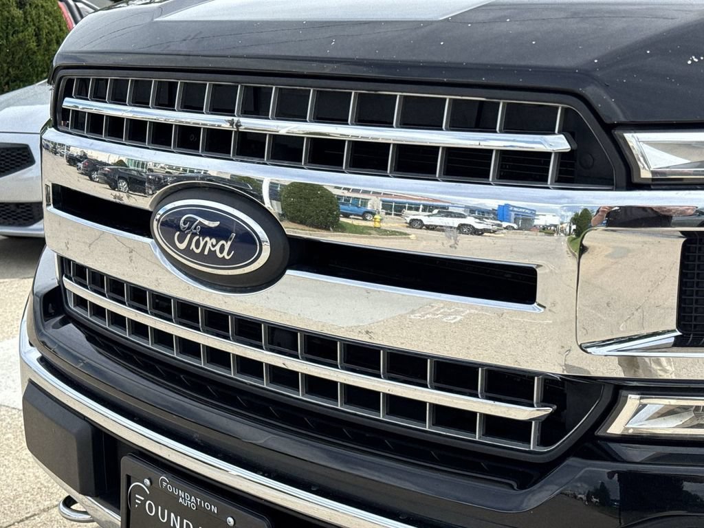 Used 2020 Black Ford XLT image 31