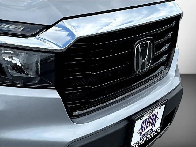 Used 2023 Silver Honda RTL-E image 37