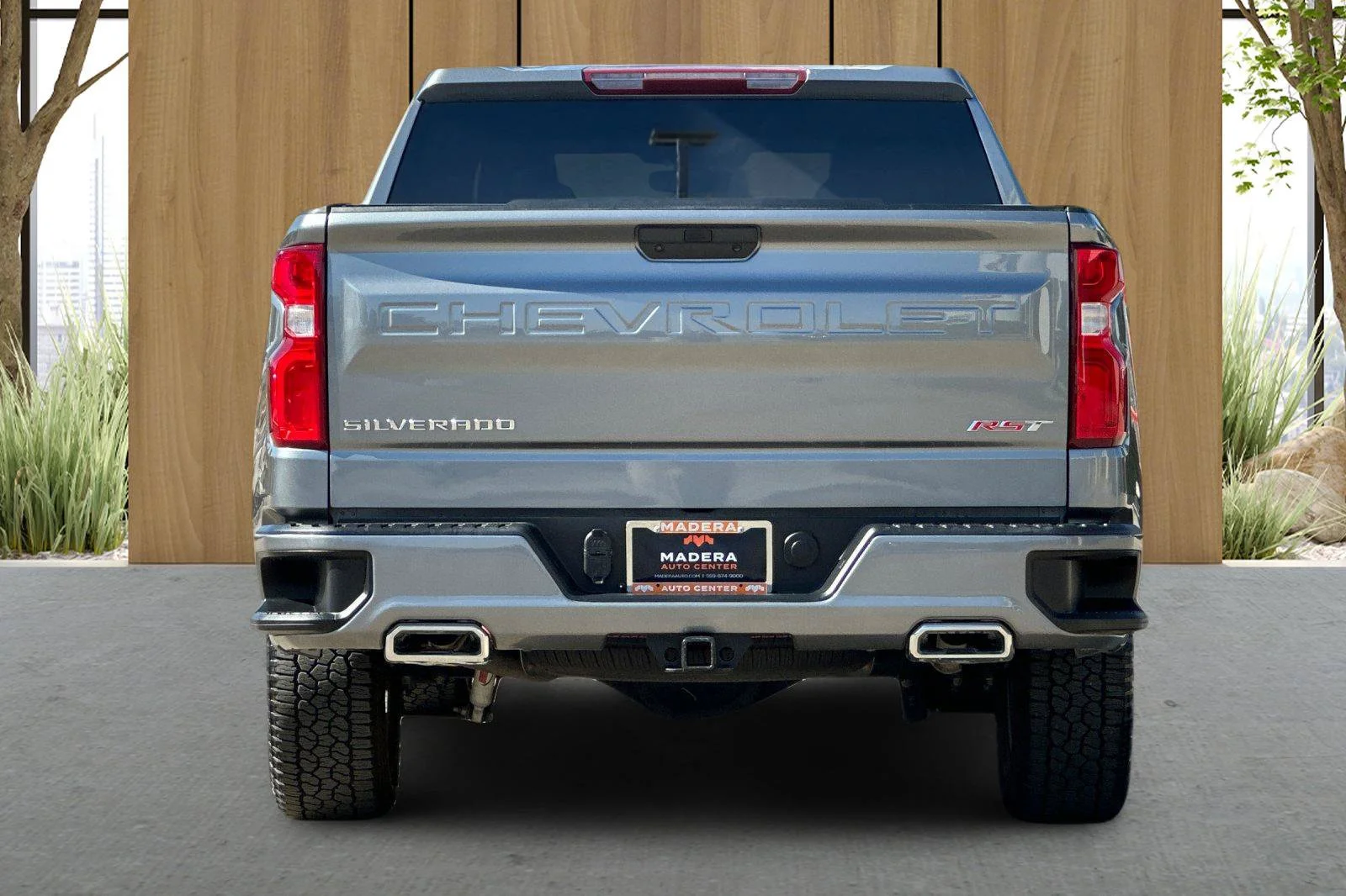 Used 2021 SATIN STEEL METALLIC Chevrolet RST image 5