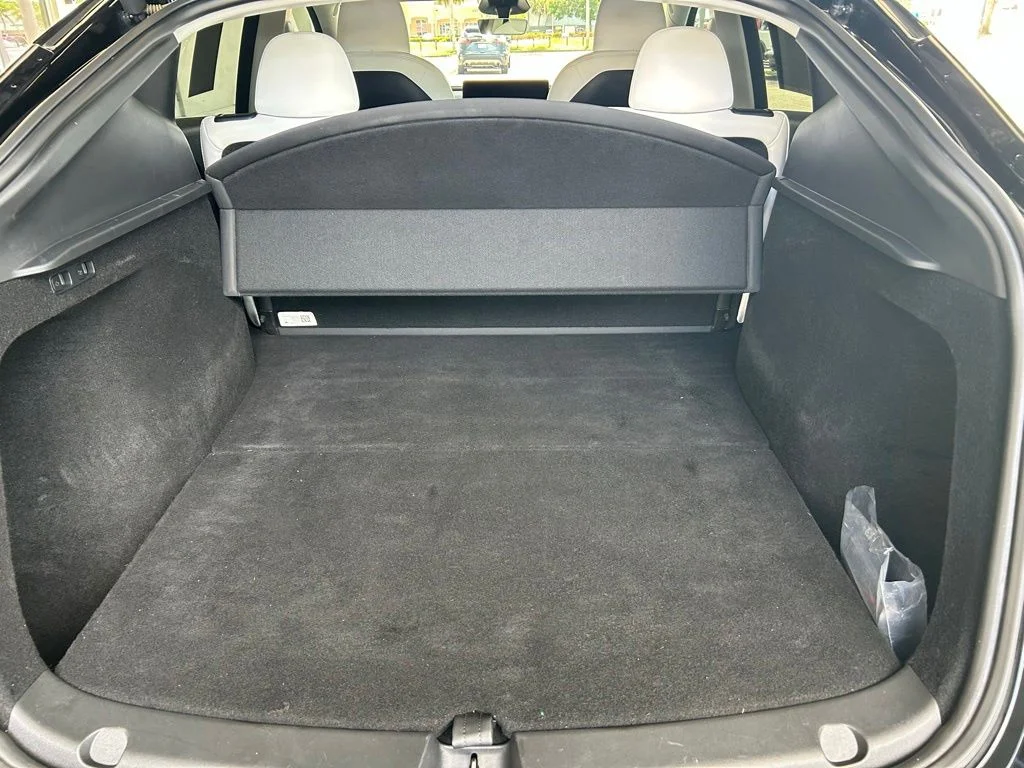 Used 2024 Black Tesla Long Range image 31
