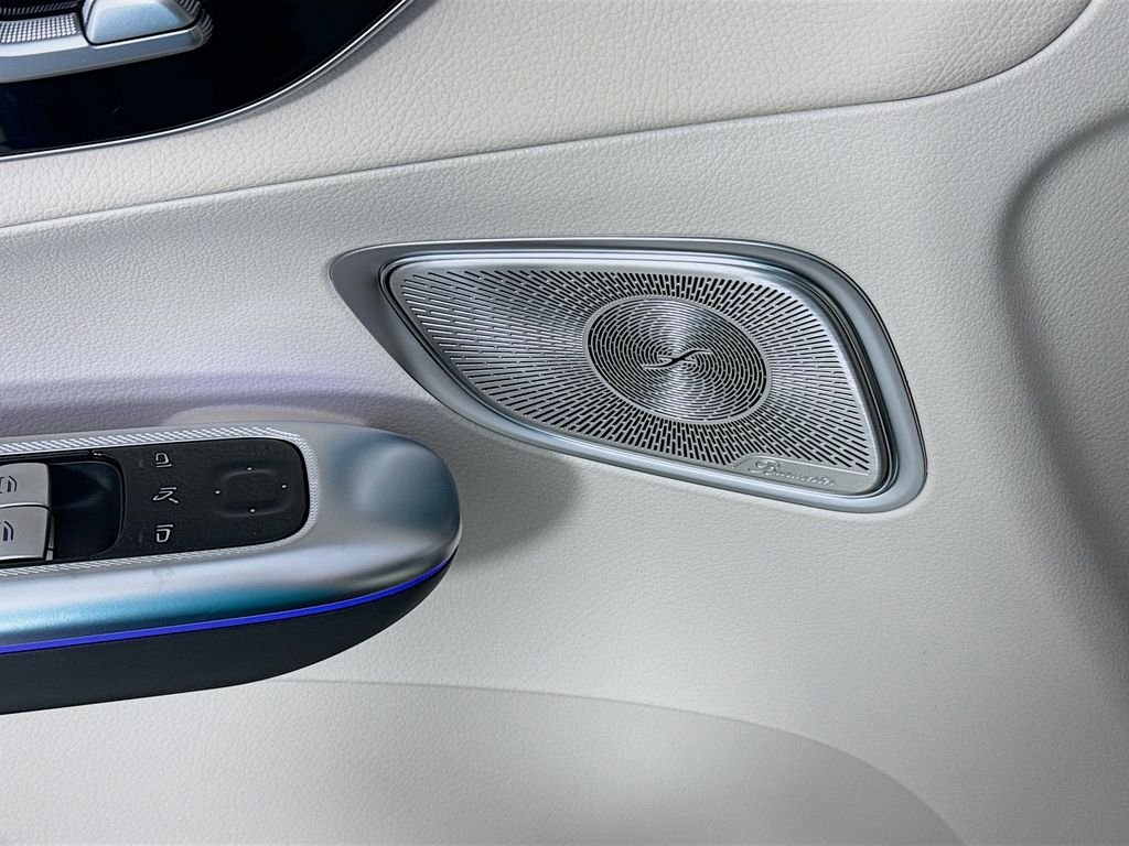 Used 2025 Red Mercedes-Benz GLC 300 image 20