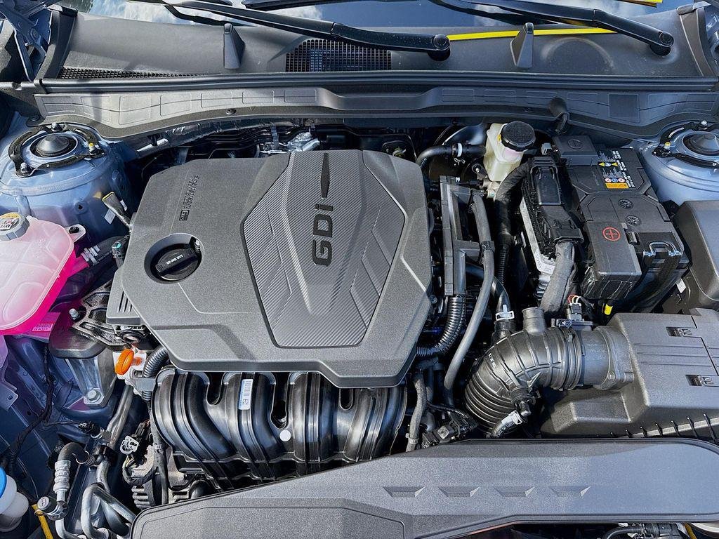 New 2026 Transmission Blue Hyundai SE image 23