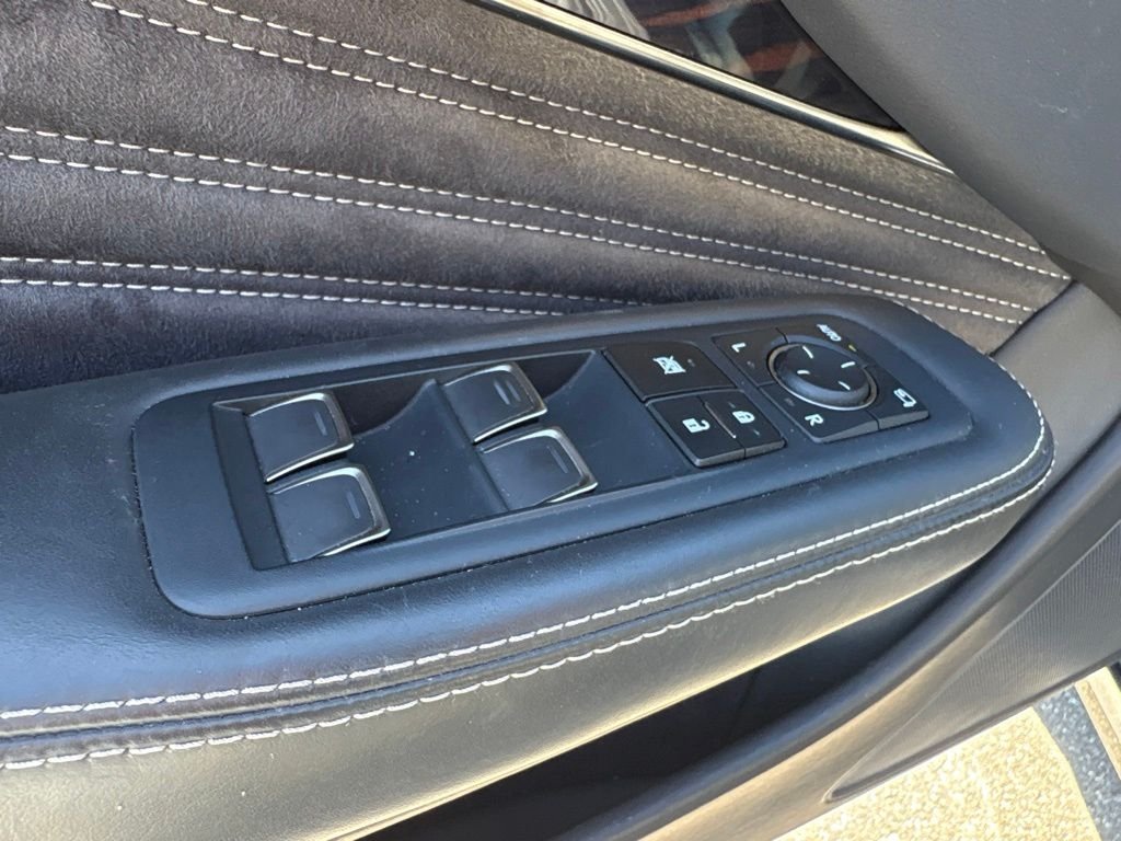 Used 2023 Black Lexus 500 Base image 11