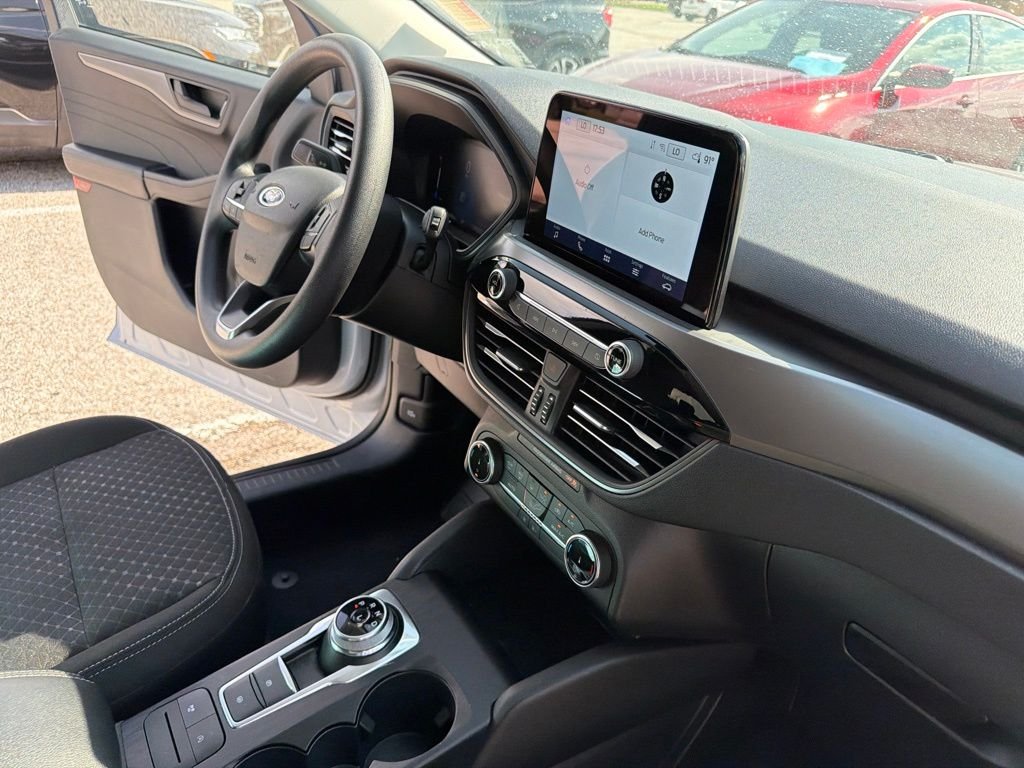 Used 2025 Silver Ford Active image 31