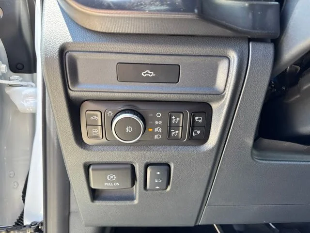 New 2026 Star White Metallic Tri-Coat Ford Lariat® image 20