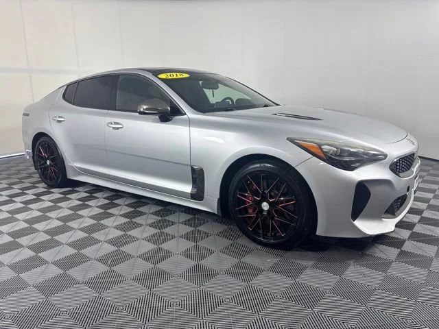 Used 2018 Silver Kia GT1 image 31