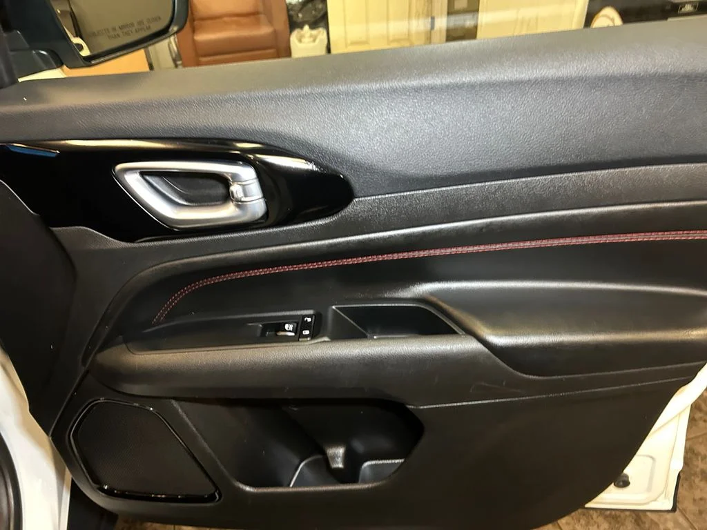 Used 2025 Bright White Jeep Trailhawk image 16
