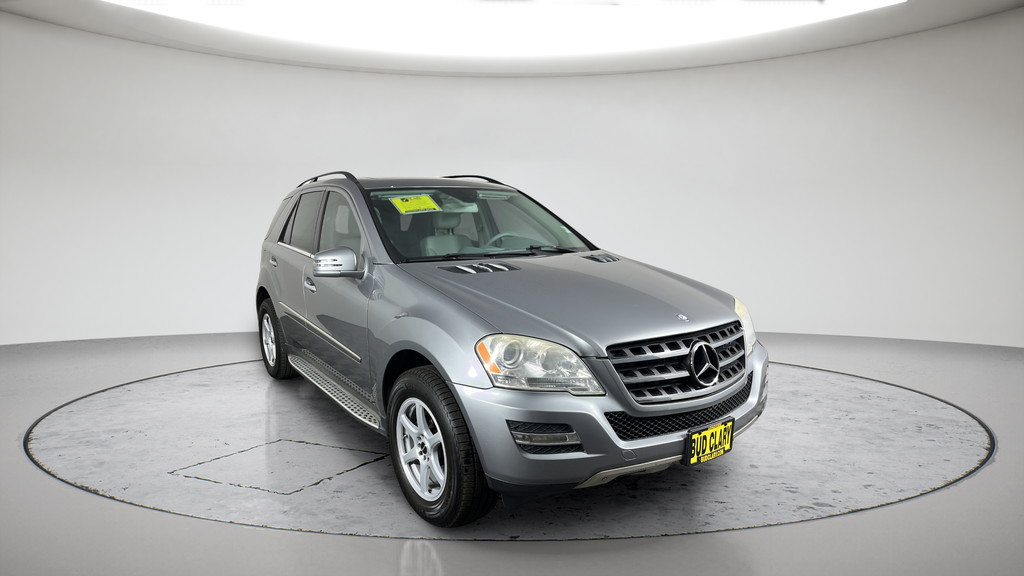 Used 2011  Mercedes-Benz ML 350 image 4