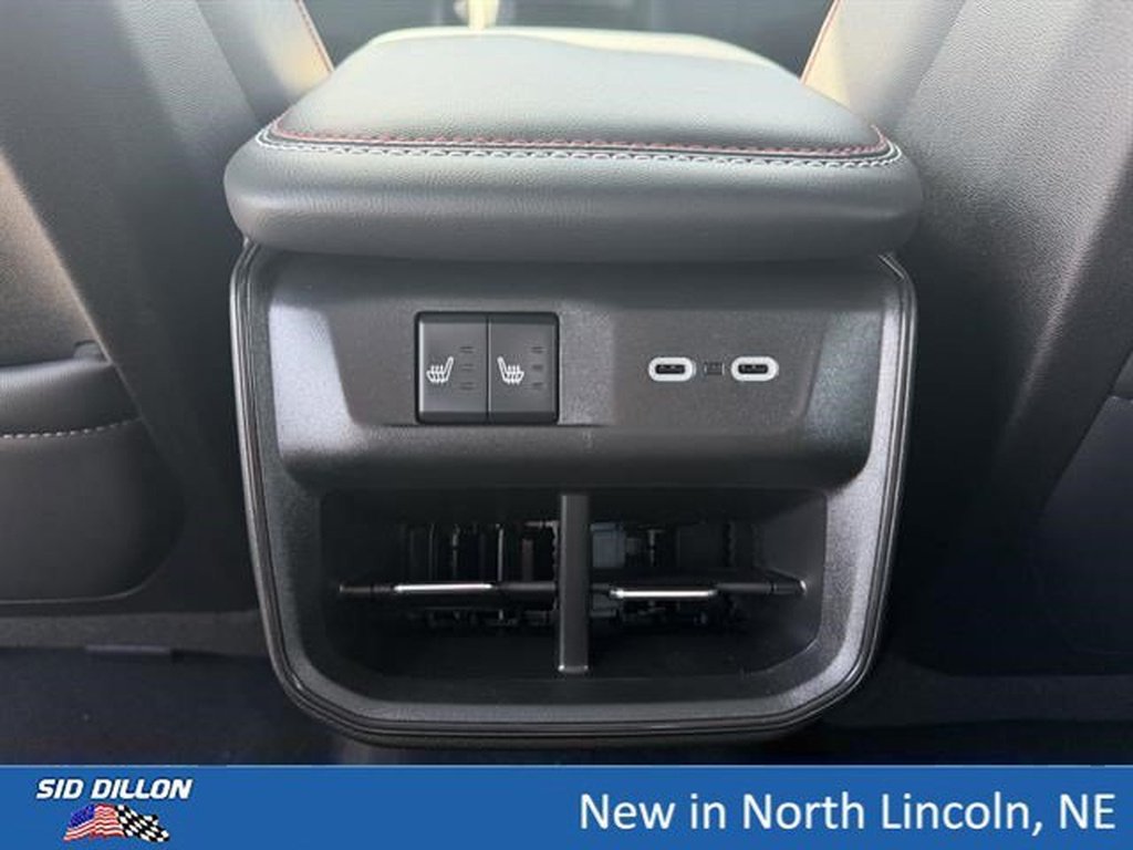 New 2026 White Knuckle Exterior Paint Dodge R/T Plus image 17