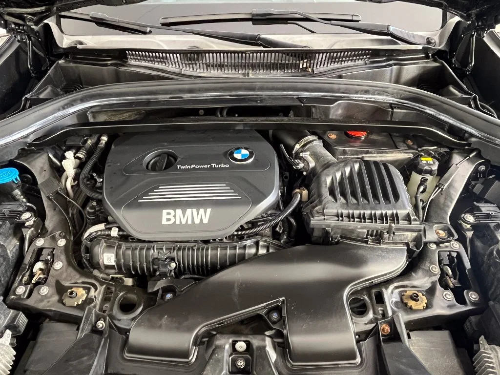Used 2017 Black Sapphire Metallic BMW xDrive28i image 12