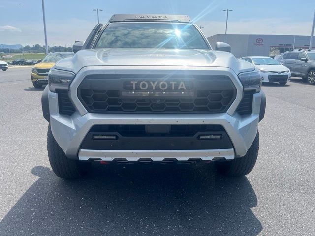Used 2024 Silver Toyota Trailhunter image 3