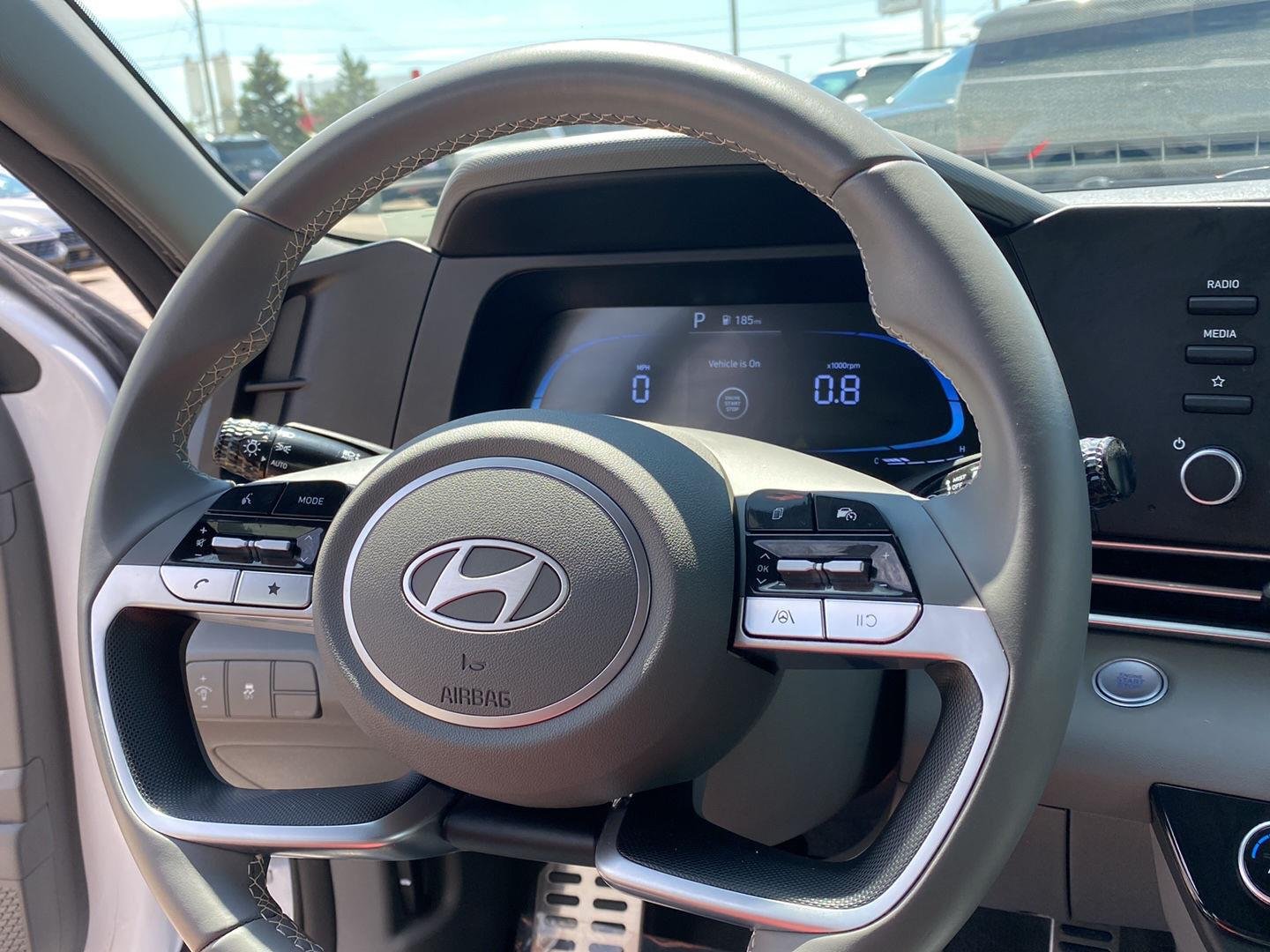 Used 2025 Serenity White Hyundai SEL Sport image 27