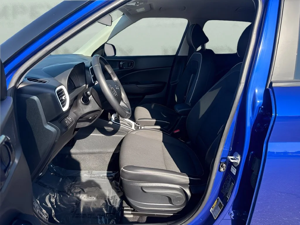Used 2024 Blue Hyundai Limited image 9