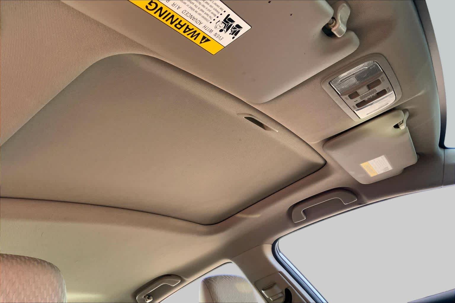 Used 2015 Taffeta White Honda EX image 13