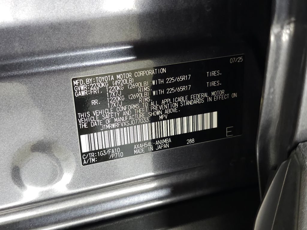 Used 2025 Magnetic Gray Metallic Toyota XLE image 31