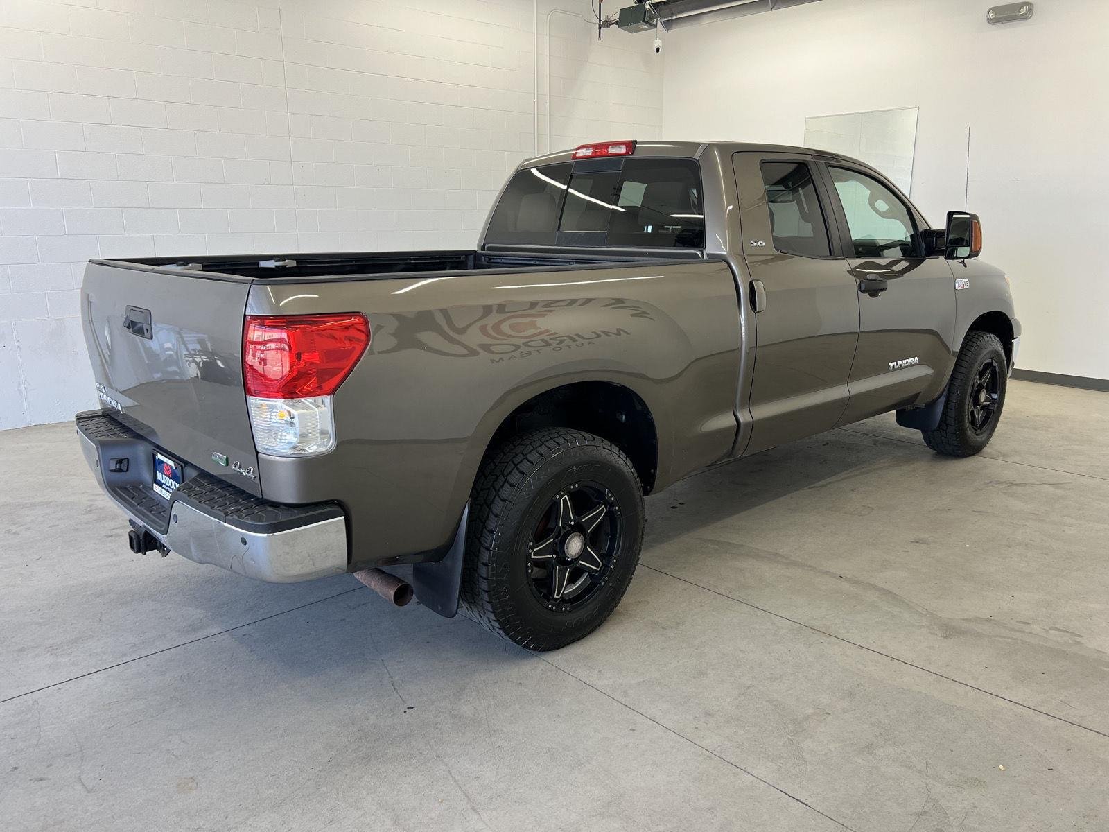 Used 2010 Pyrite Mica Toyota Grade image 4
